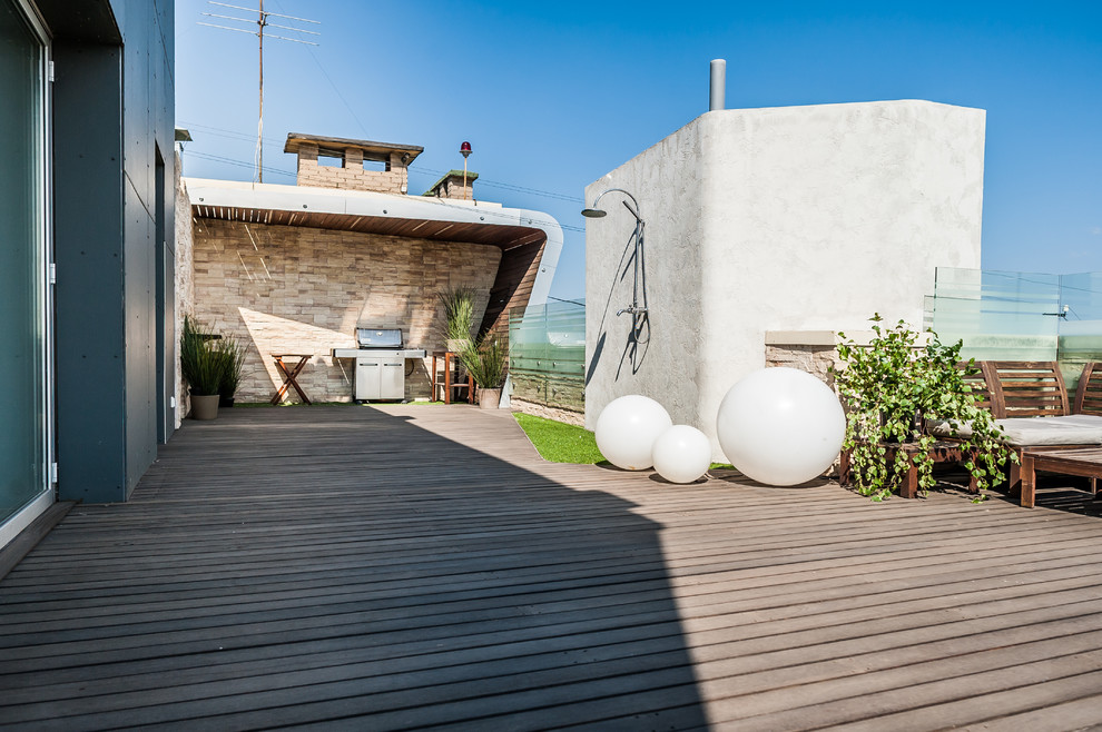 Светлый hi-tech