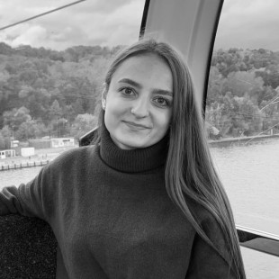 Екатерина Постникова