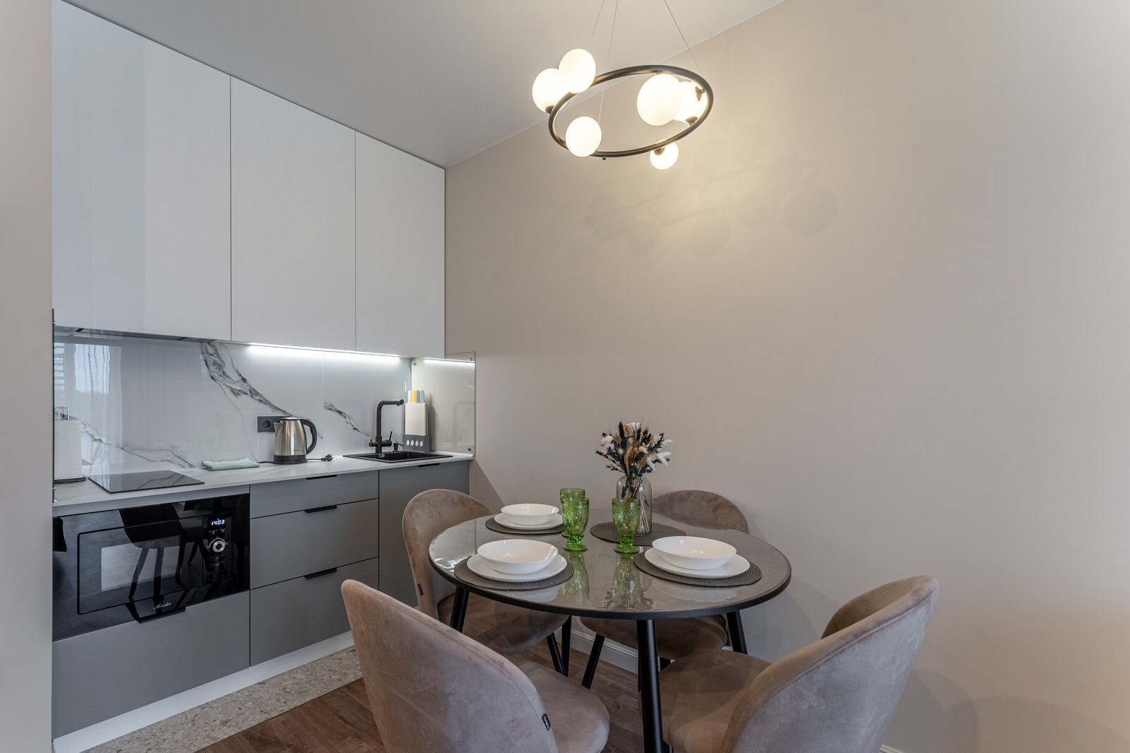 Студия для посуточной аренды в центре города Калининграда