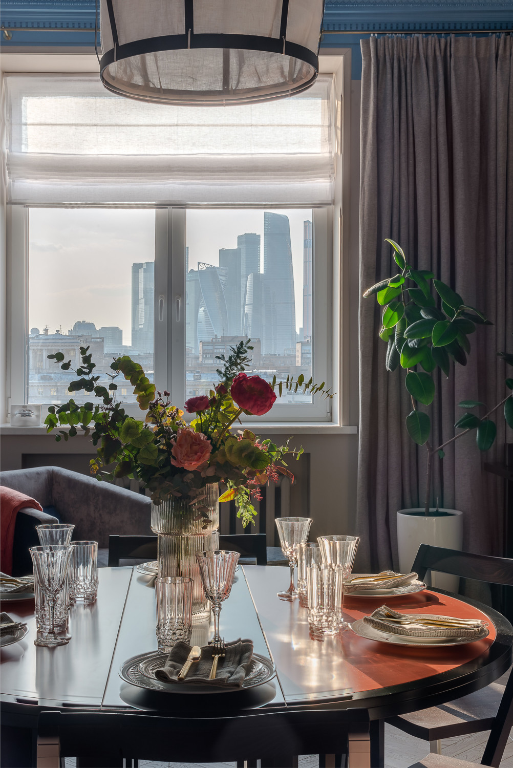 Проект недели: Спальня и... столовая — в комнате 20 кв.м