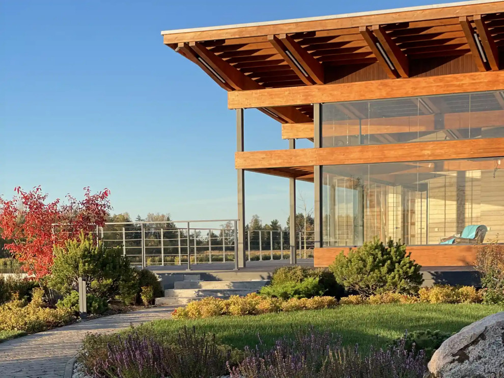 «НА ЗАПОВЕДНЫХ БЕРЕГАХ»