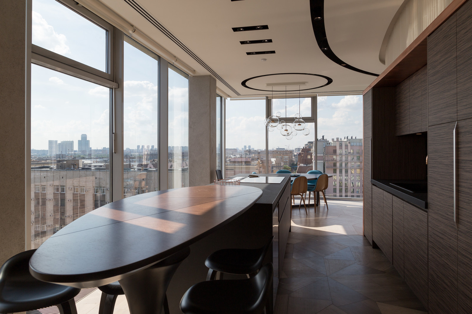 Обложка проекта: Квартира с панорамными окнами