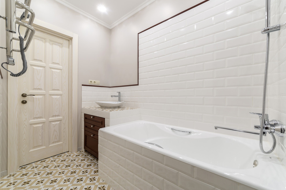 Двух-комнатная квартира в ЖК Раз Два Три (Сочи) в мятных тонах