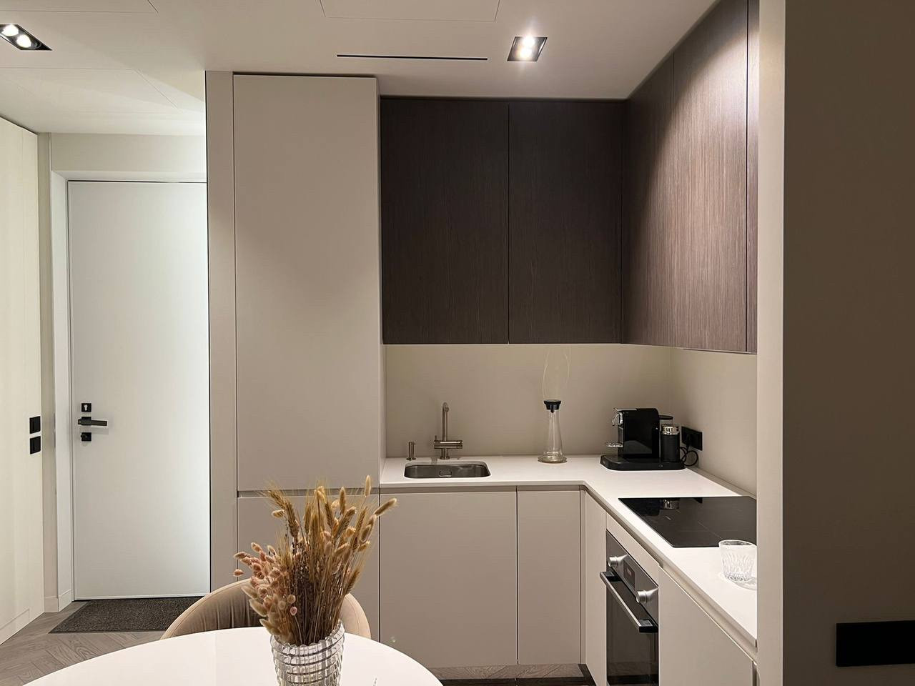 Обложка проекта: Кухня в ЖК “SLAVA”