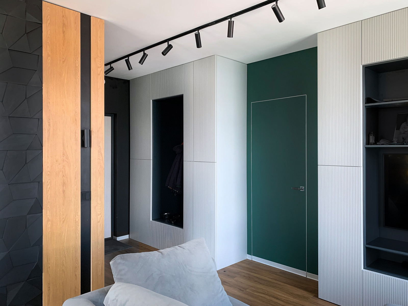 Квартира Легенда Коменданский