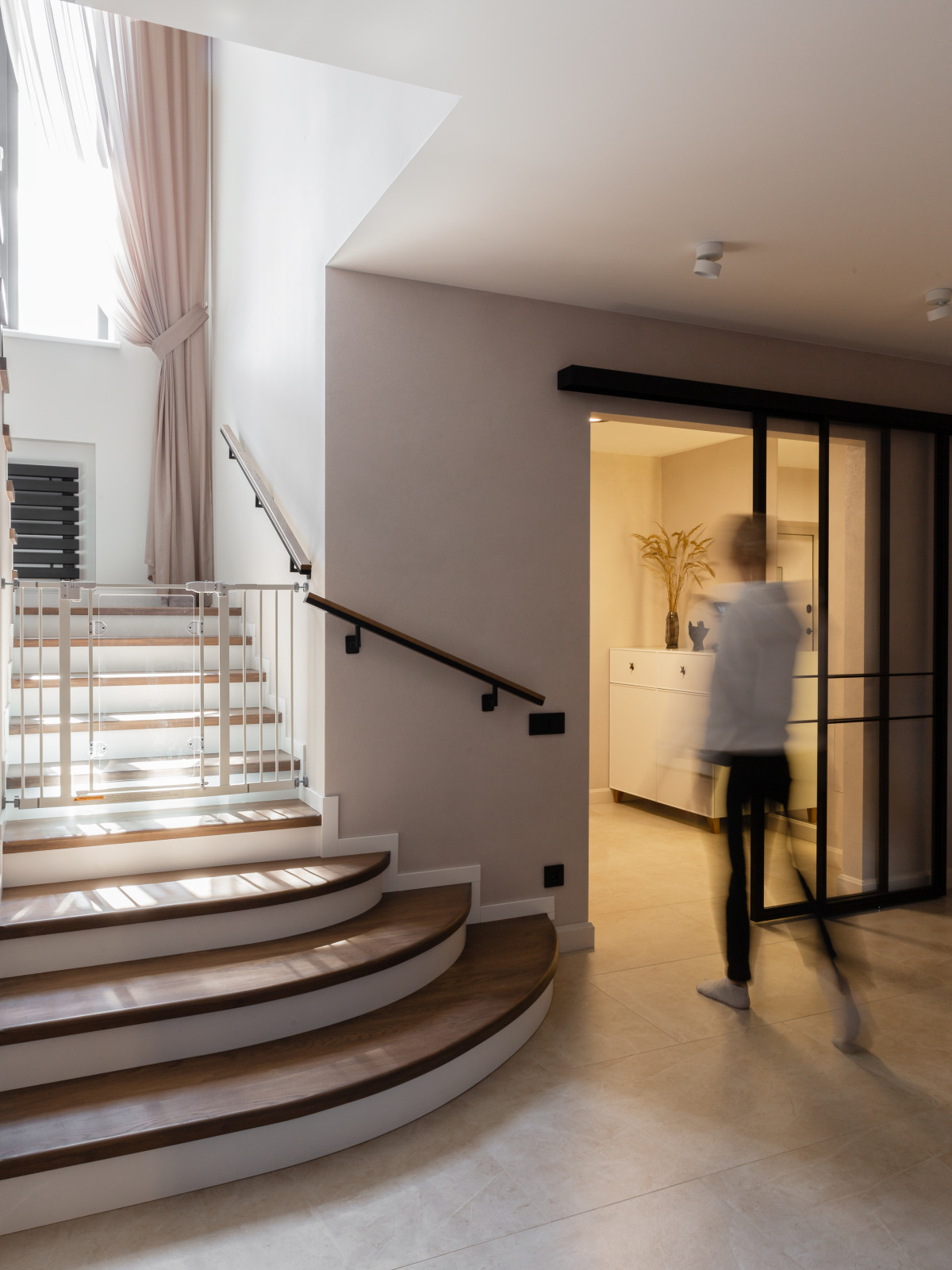 Прихожая-холл