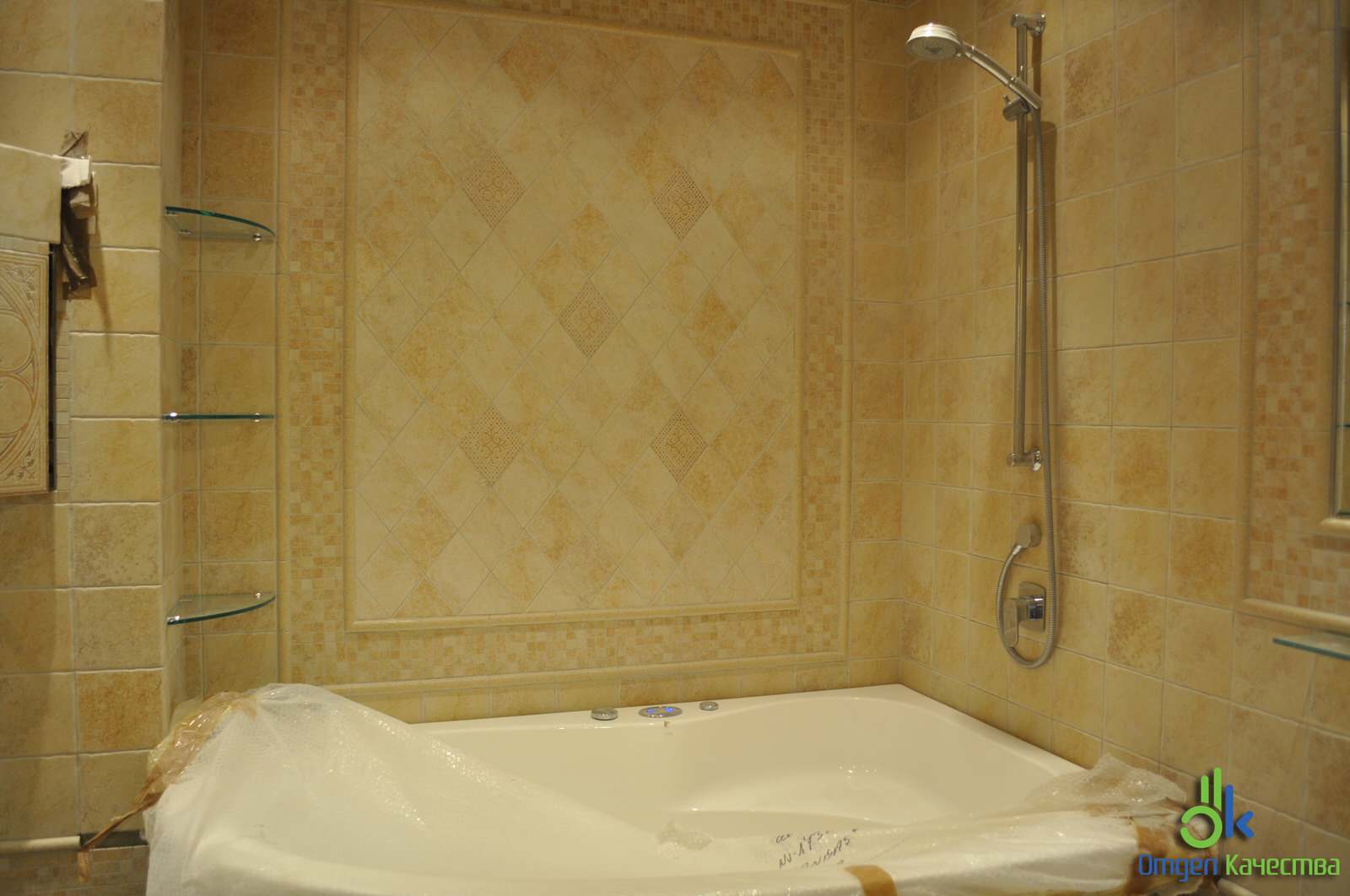 Фотографии "до" . Капитальный ремонт 3-х комнатной квартиры на Луначарского, 15