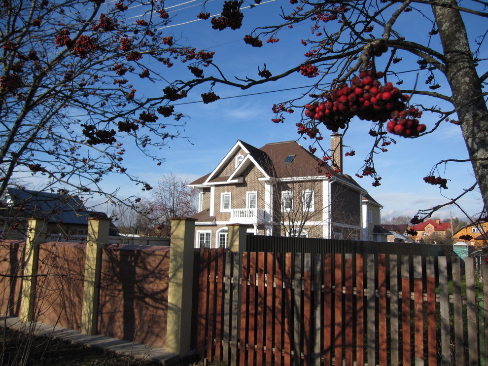 Дом в Веледниково