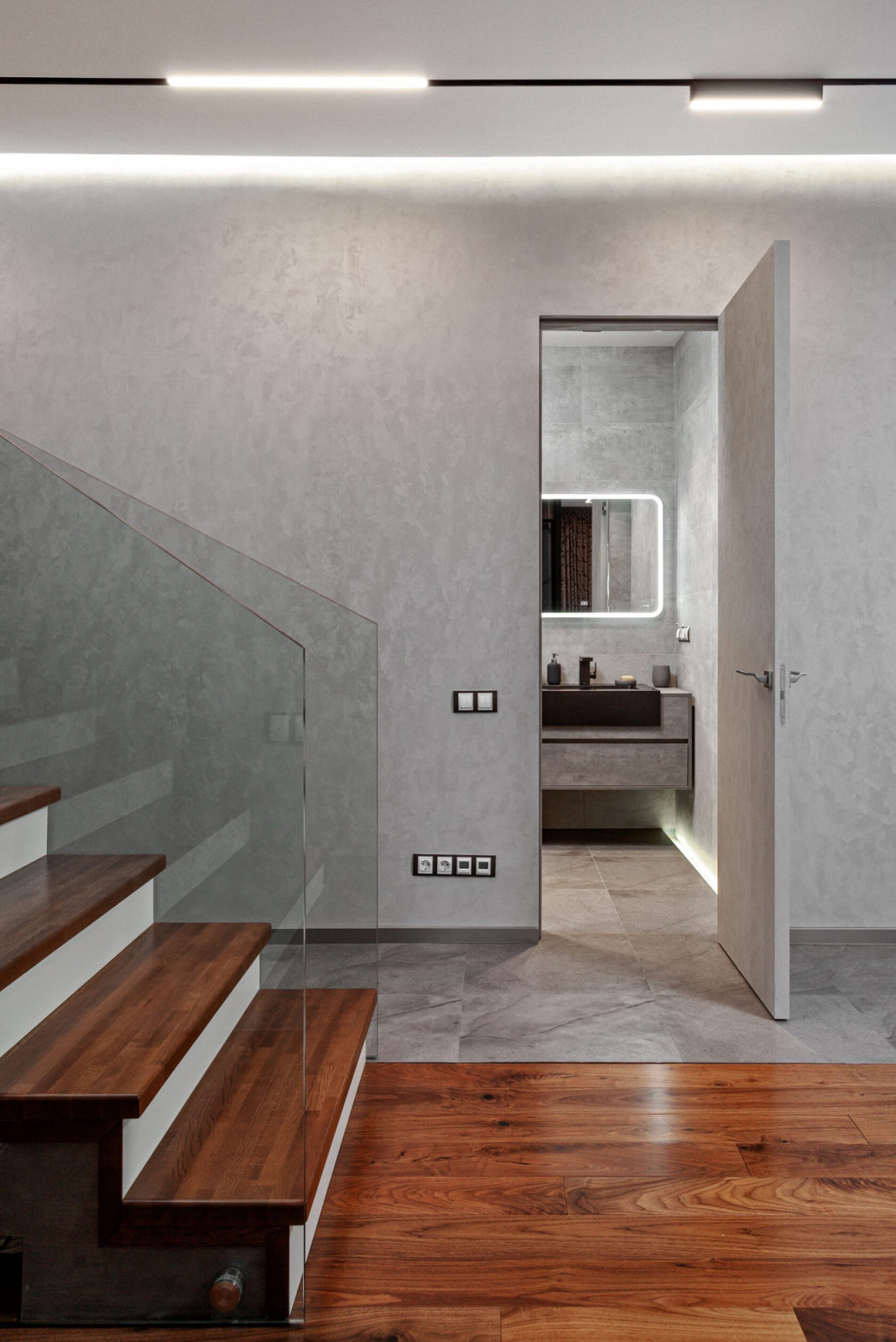 Ремонт холла