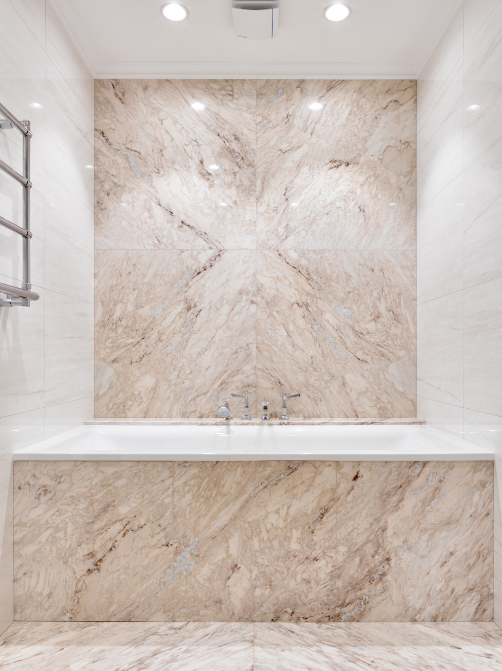 Houzz тур: Большая квартира, где у хозяев 2 девочки и 2 мальчика