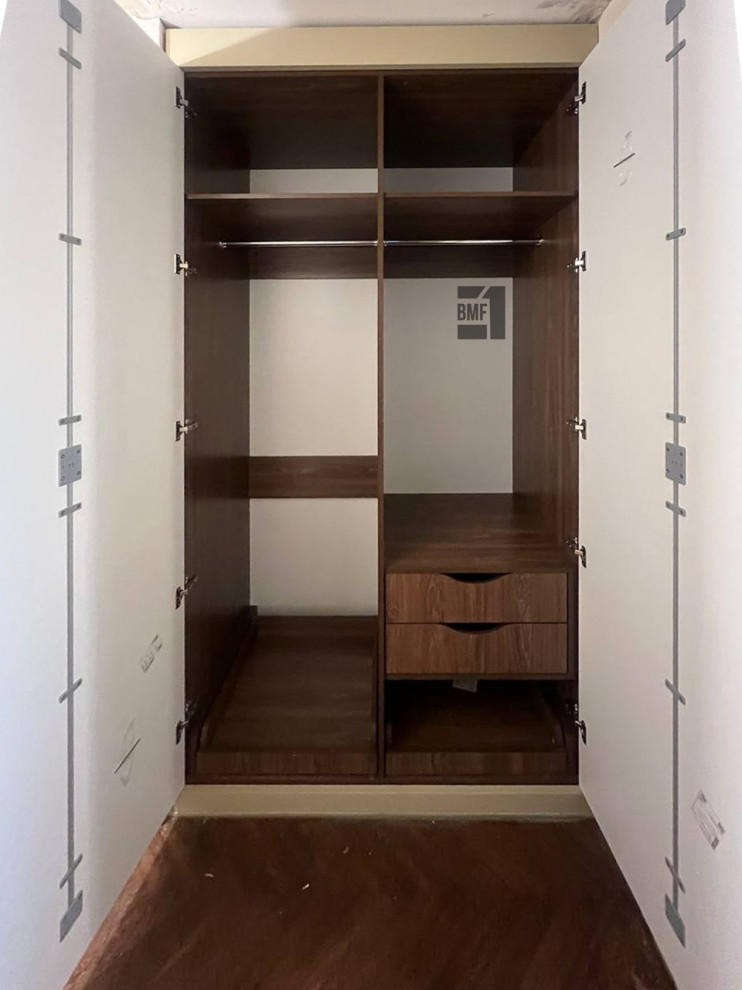 Шкаф в прихожую №29990247