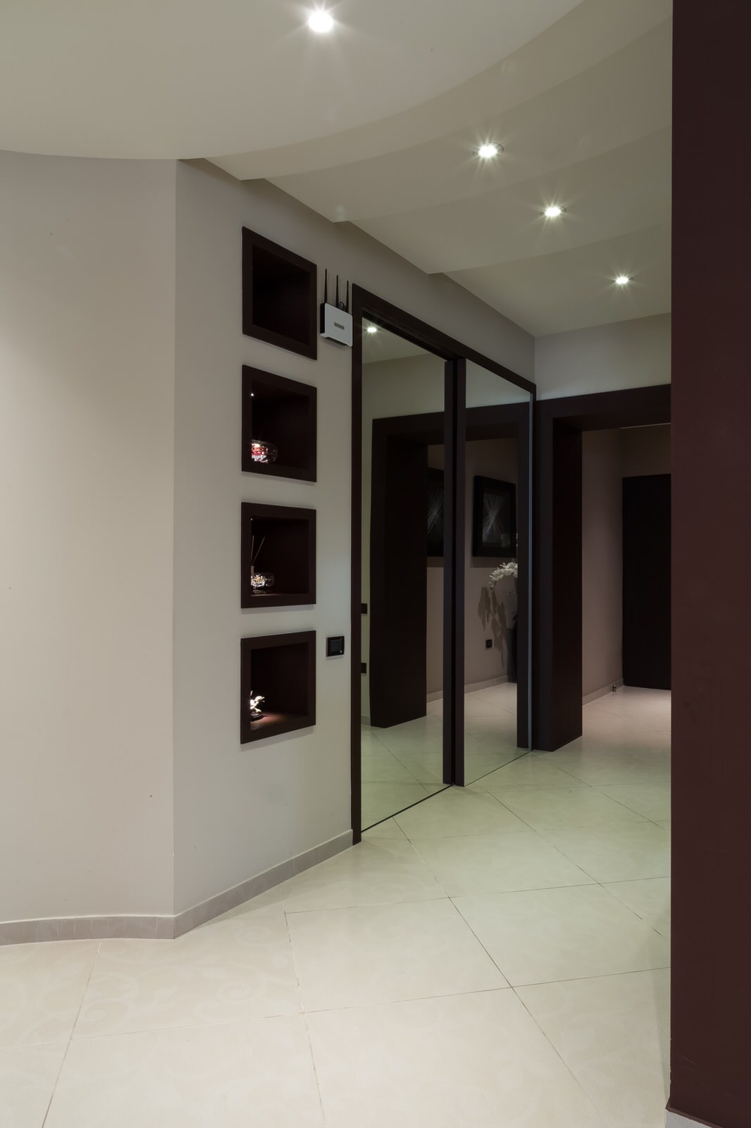 ЧАСТНЫЙ ИНТЕРЬЕР - Квартира