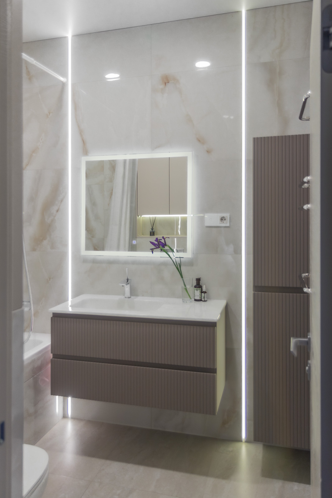 Весна в городе. Интерьер квартиры в ЖК LIFE Варшавская