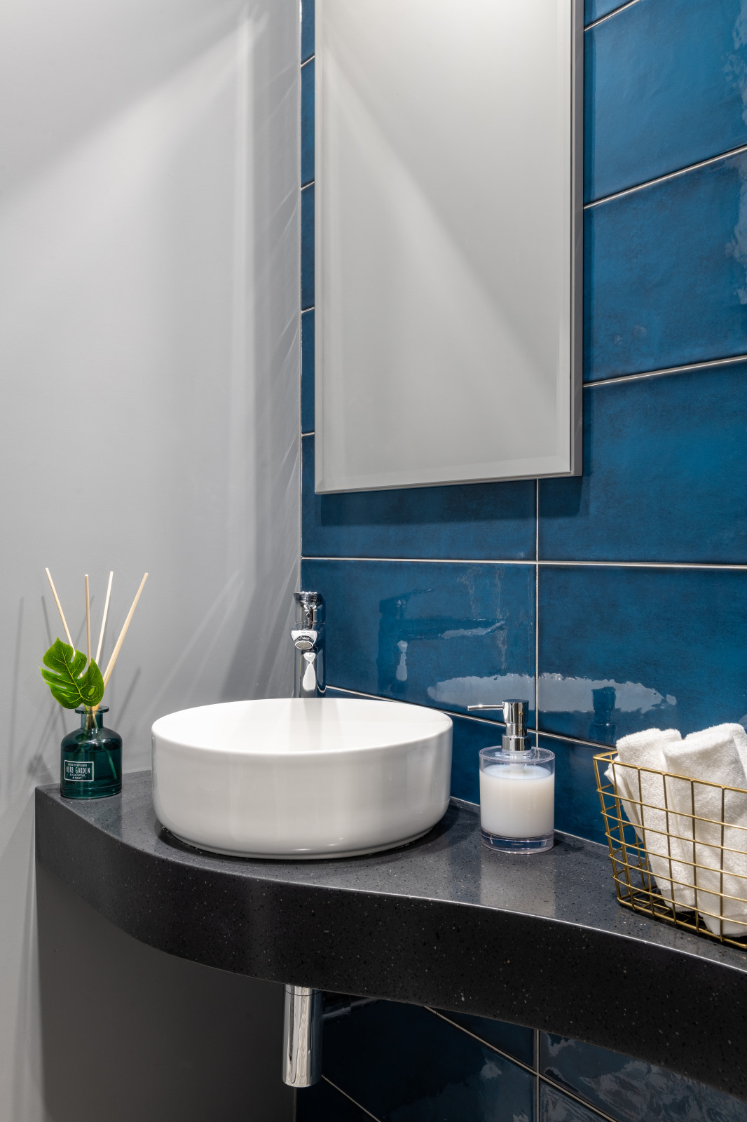 Поиск планировки: Три варианта для «однушки» с эркером