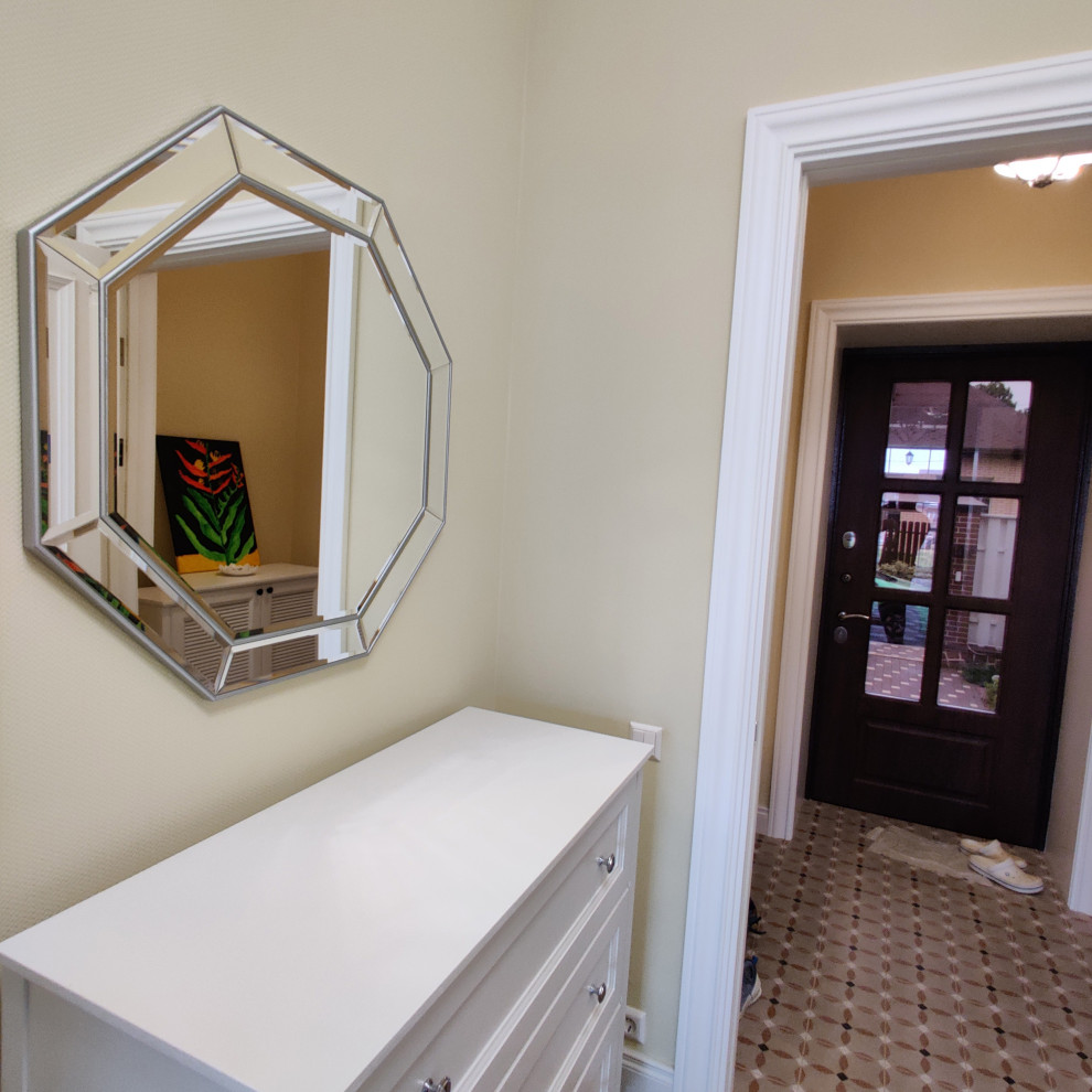 Зеркало в доме ЖК Лосиный остров