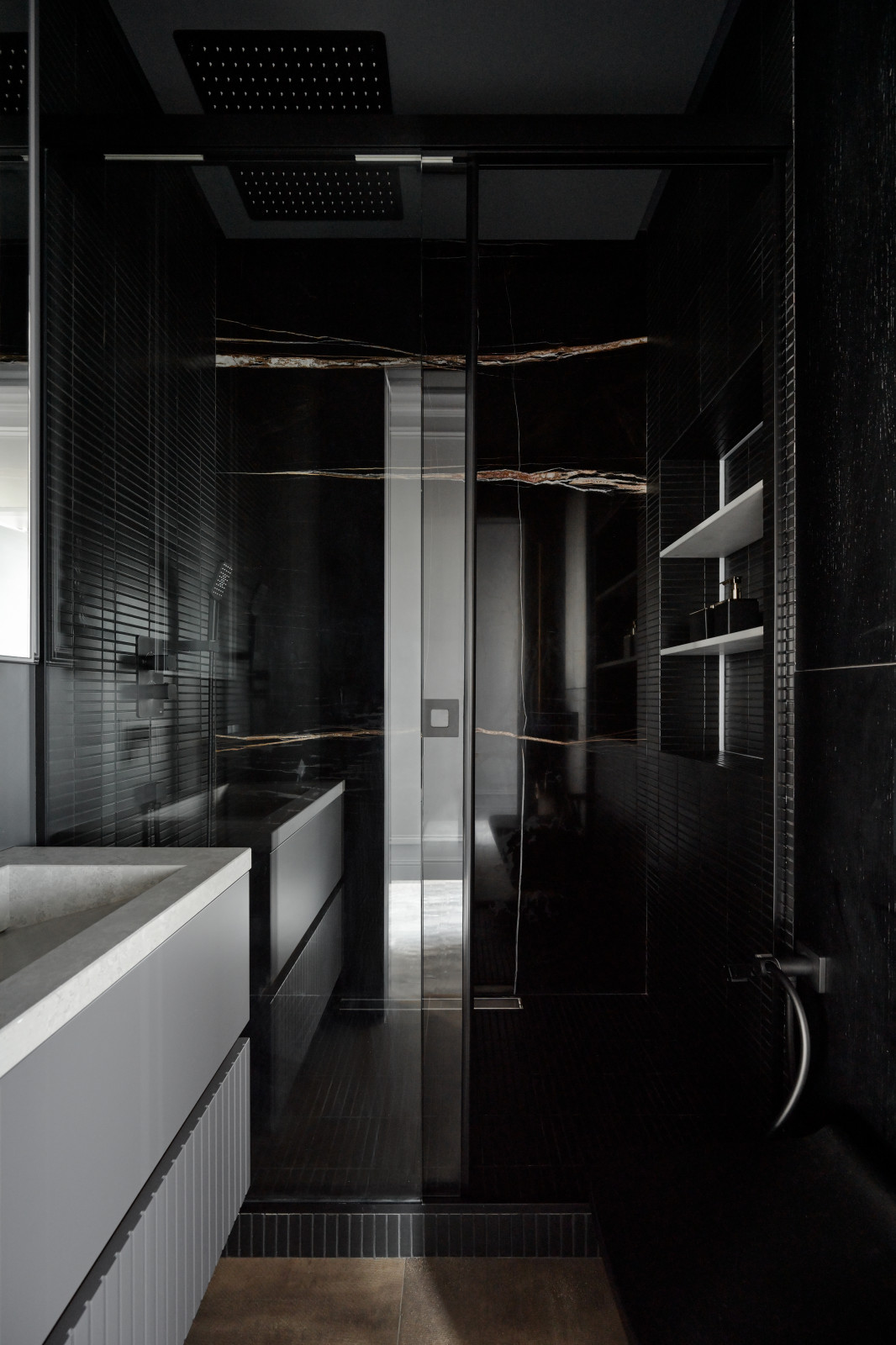 Эталон на Неве