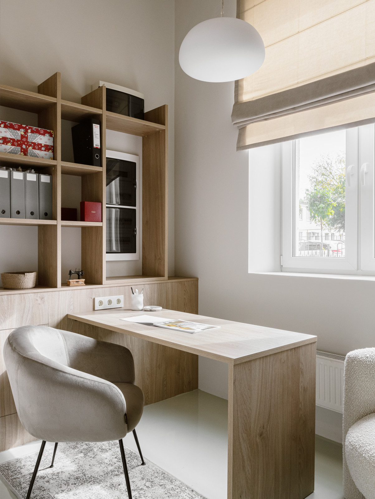 200 м2 AGLAYA бутик одежды на Сары Садыковой