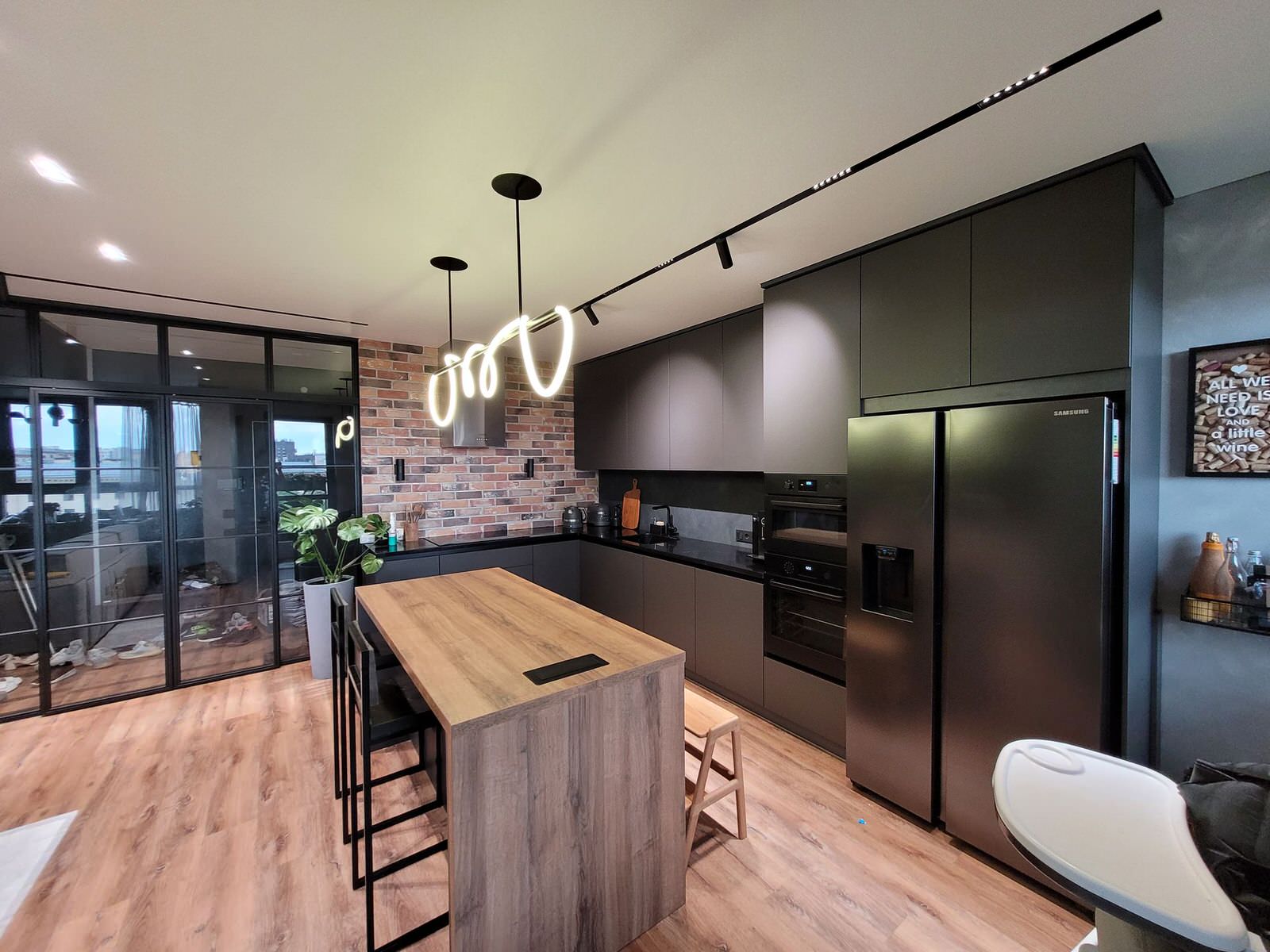 Кухня в лофт интерьере