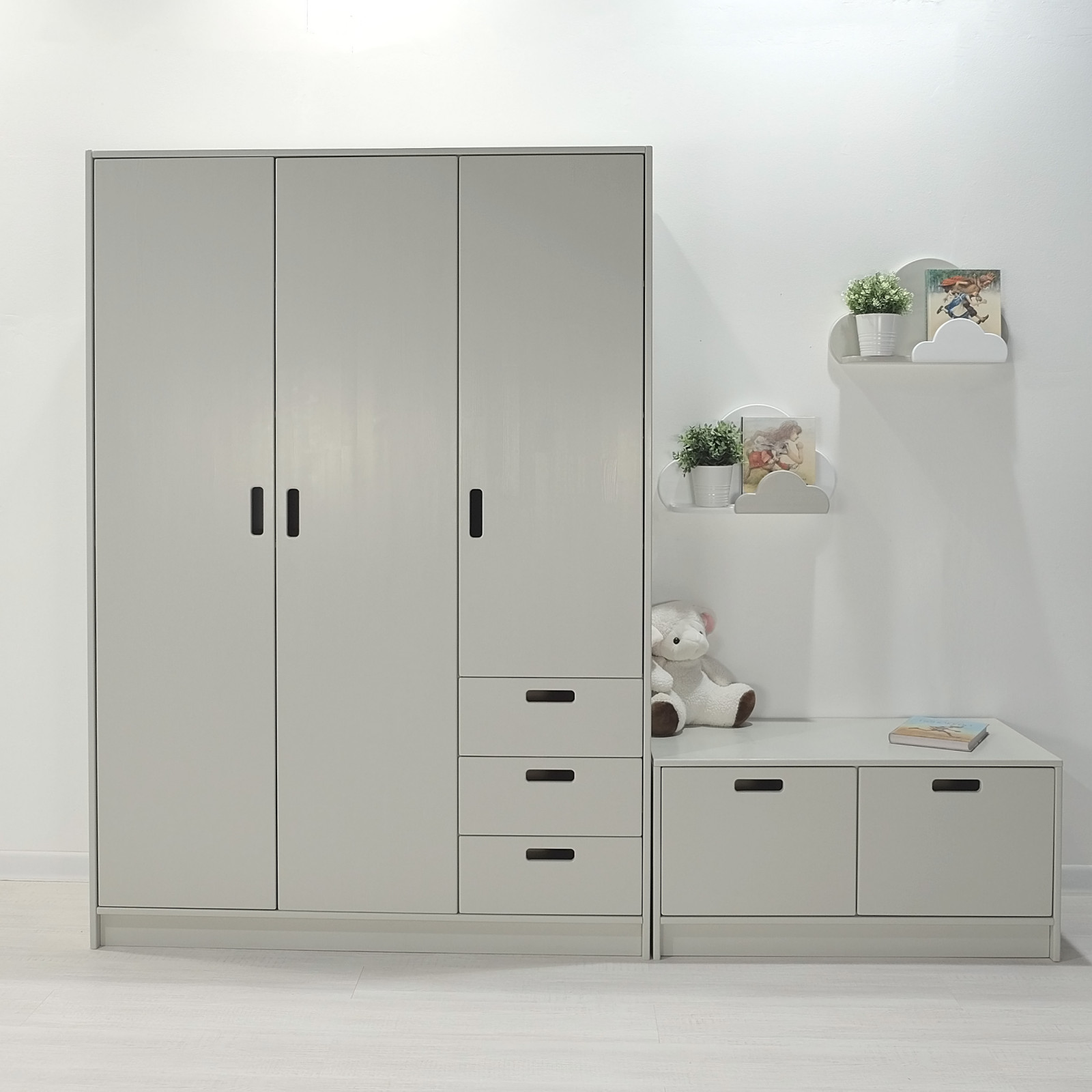 Шкаф и тумба «Лориен»