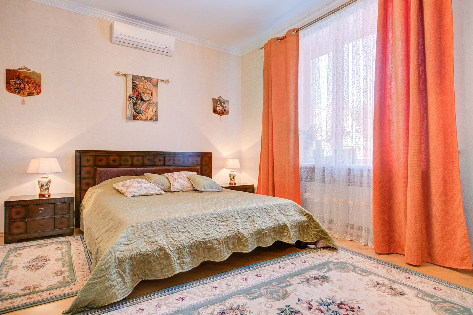 Частный дом