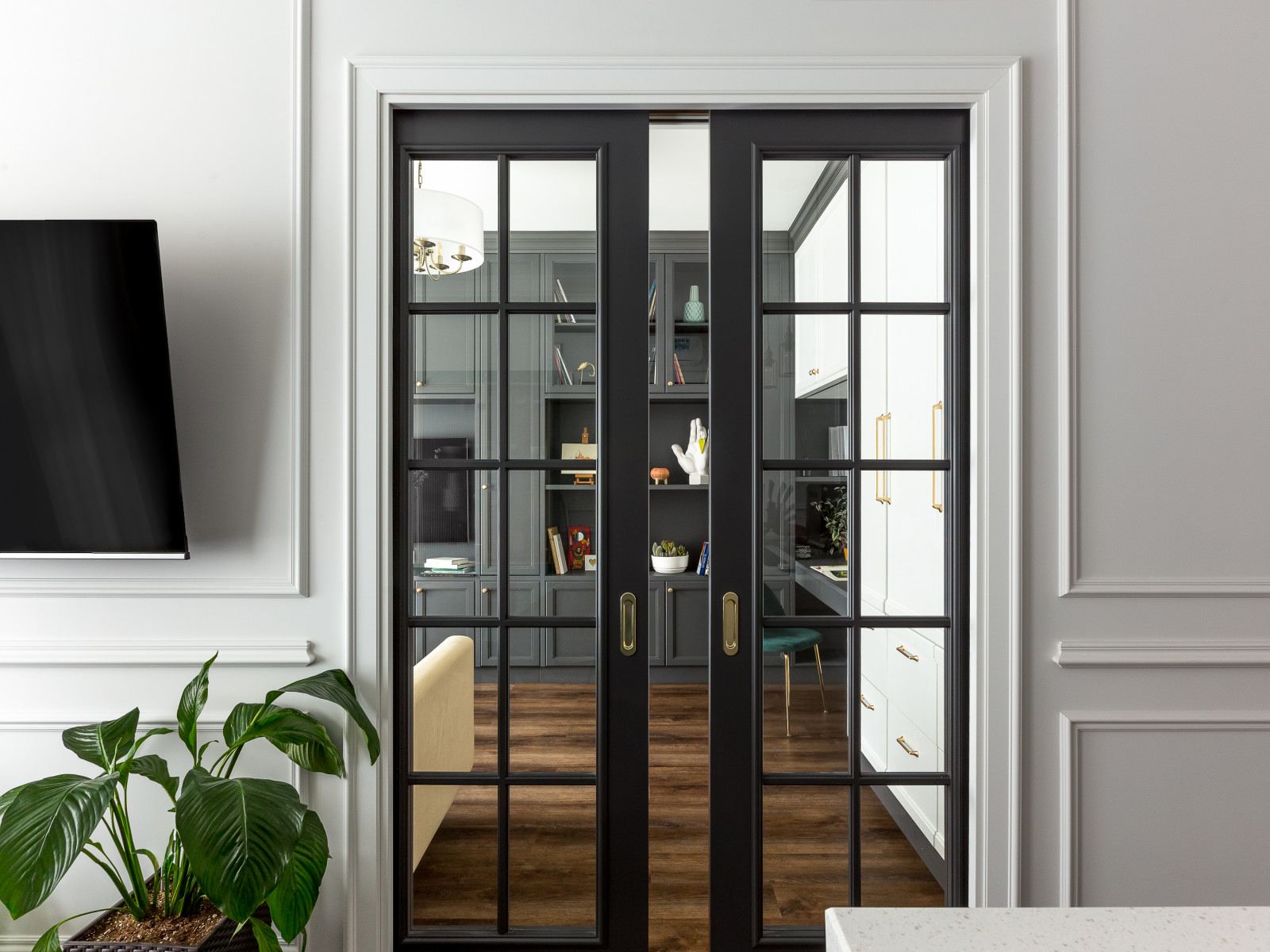 Уютная квартира 67 кв. м для молодоженов и большой собаки