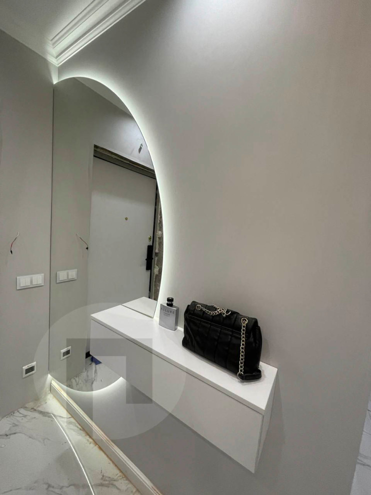 Зеркало в прихожую