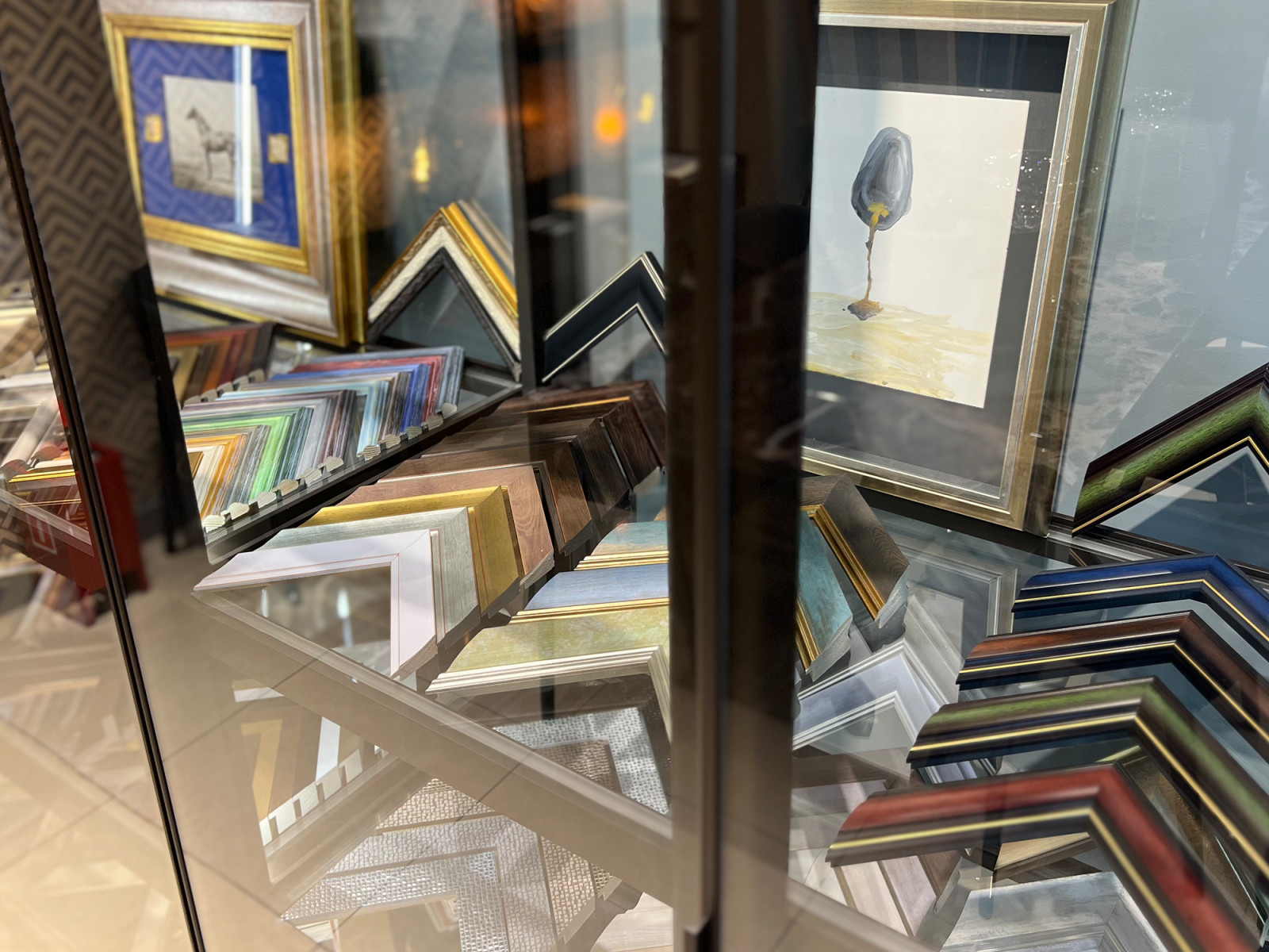 Арт-пространство R2 БАГЕТ ВИНТАЖ в Casa Ricca EXPO