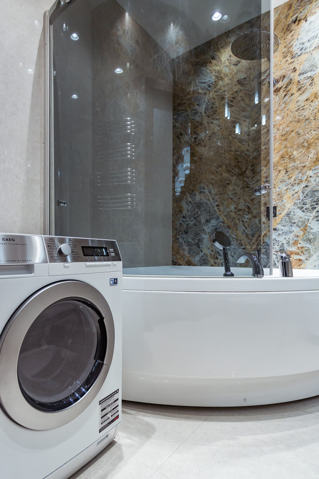 Квартира в жилом комплексе "Royal House on Yauza"