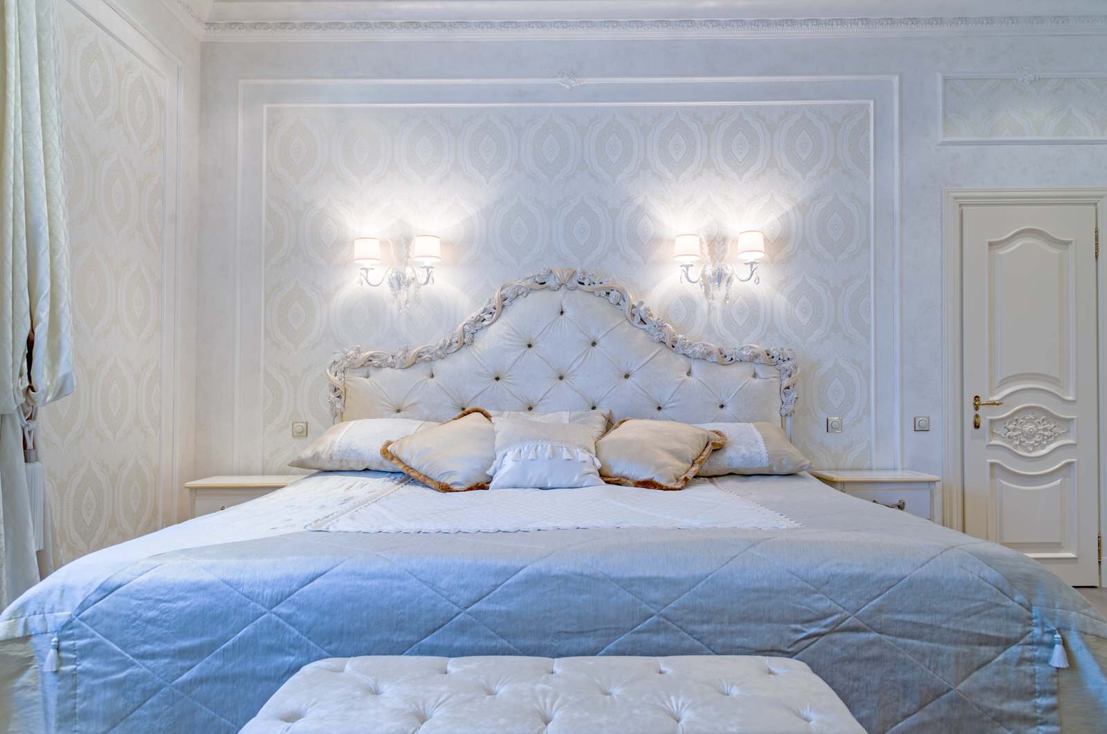 Интерьер дома в классическом стиле (500 кв м)