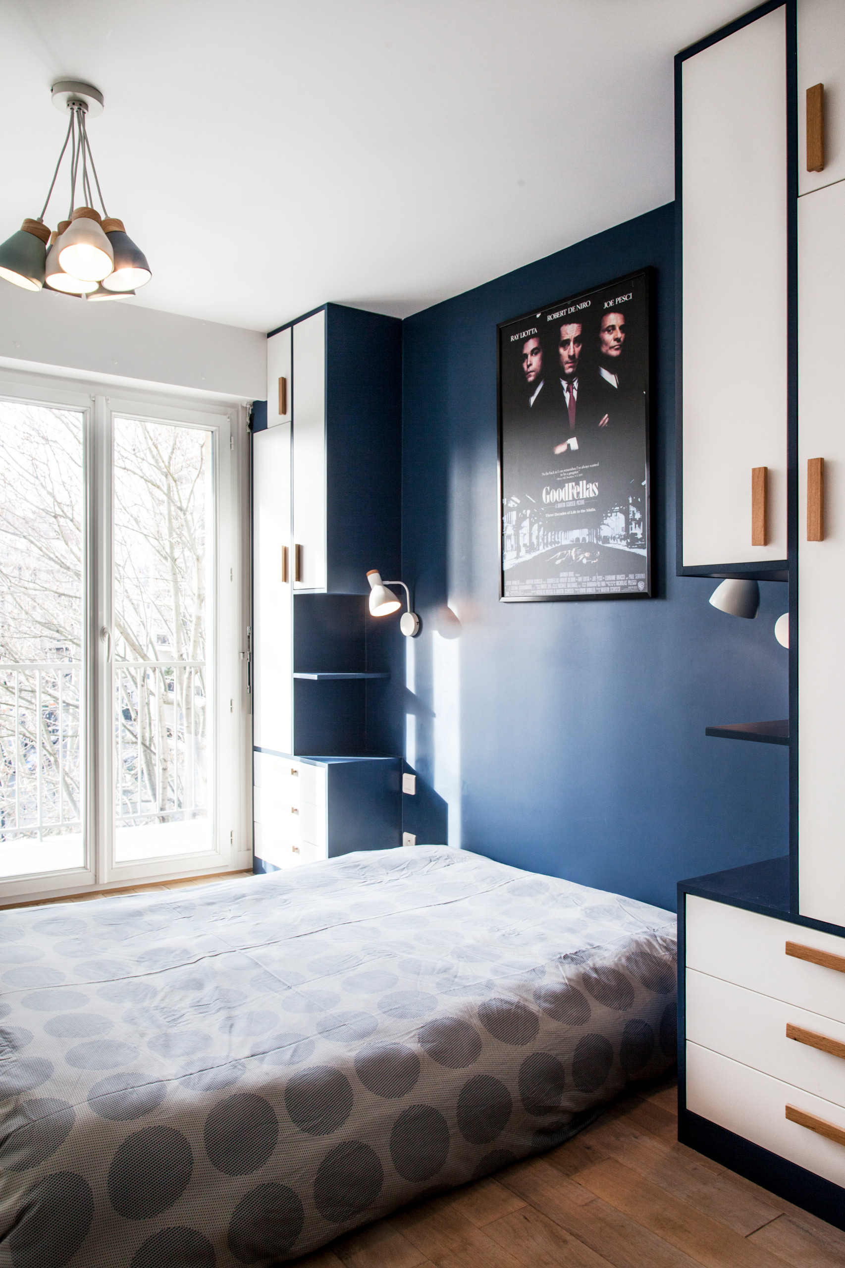 До и после: Микроапартаменты с причудливой стеной-столом