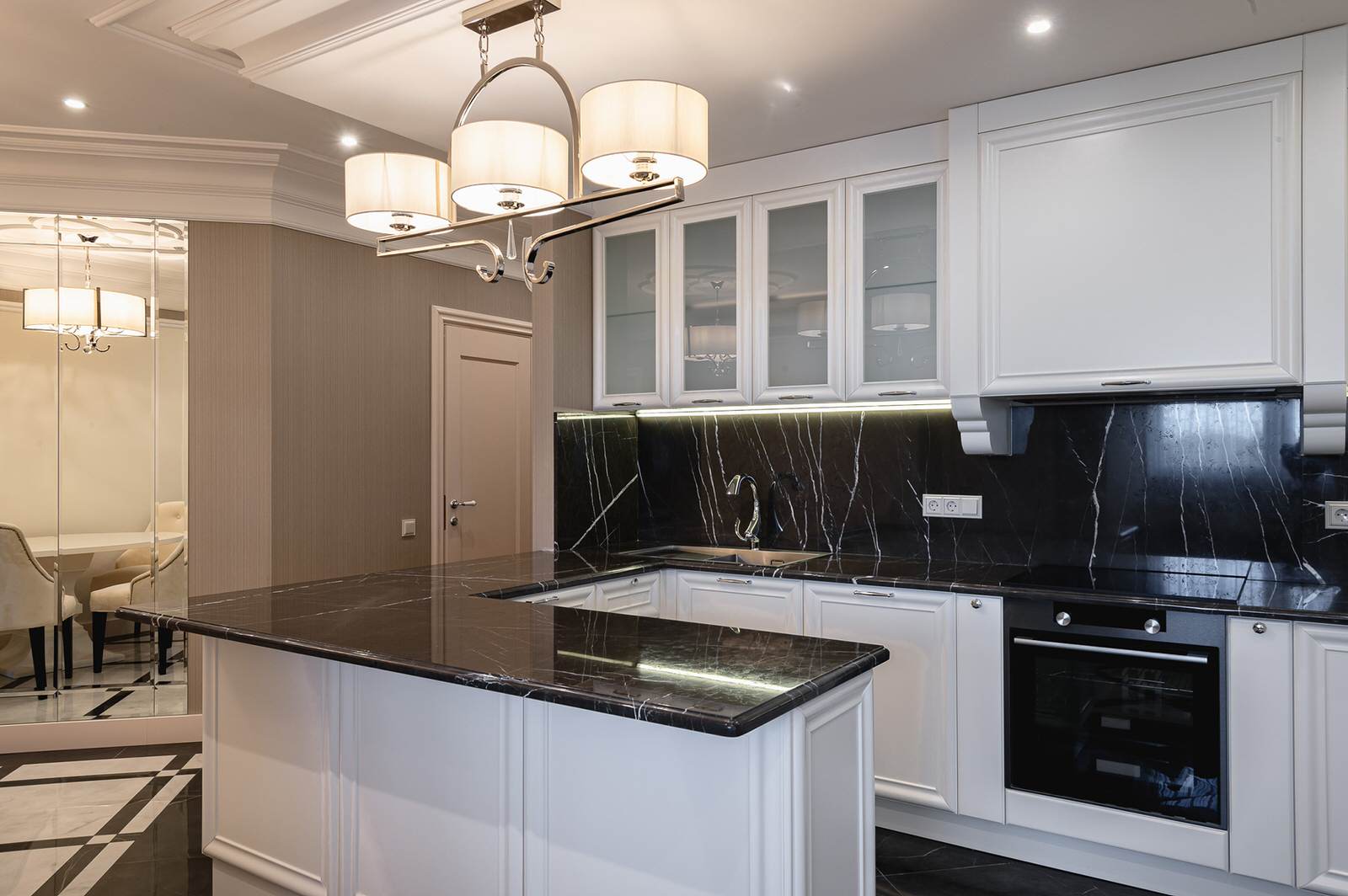 ЖК ЗАЗЕРКАЛЬЕ 408