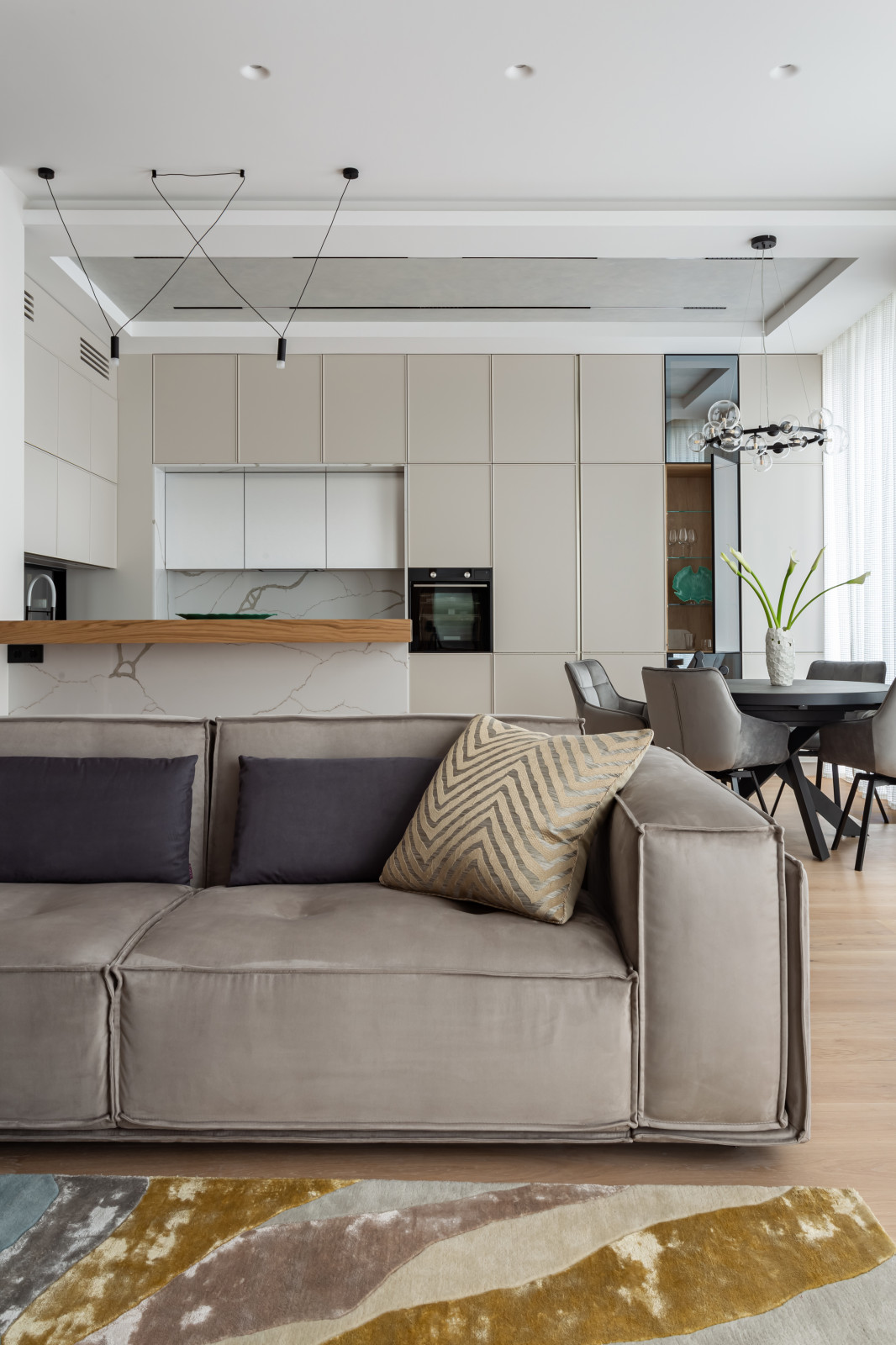 Современная квартира для дружной семьи