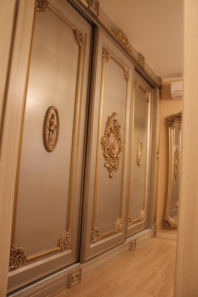 Производим мебель