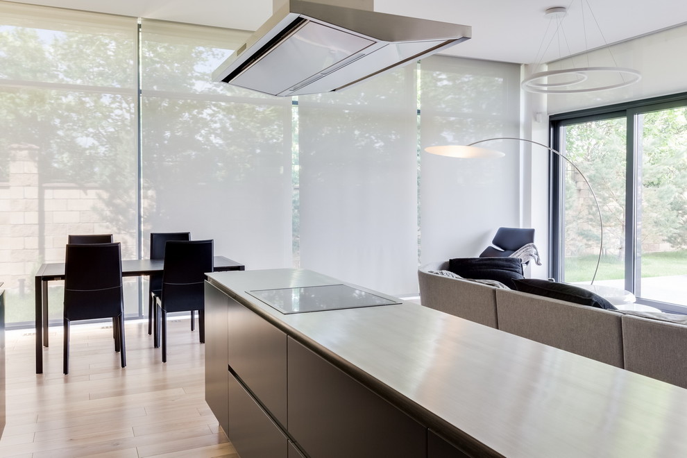 Кухня черного цвета