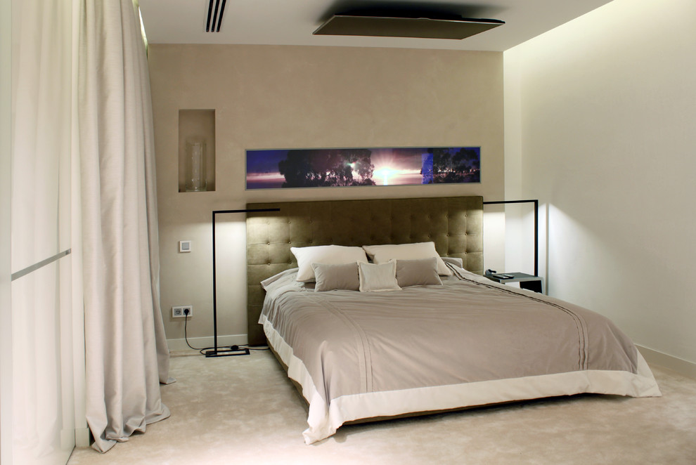 Обложка альбома: спальня