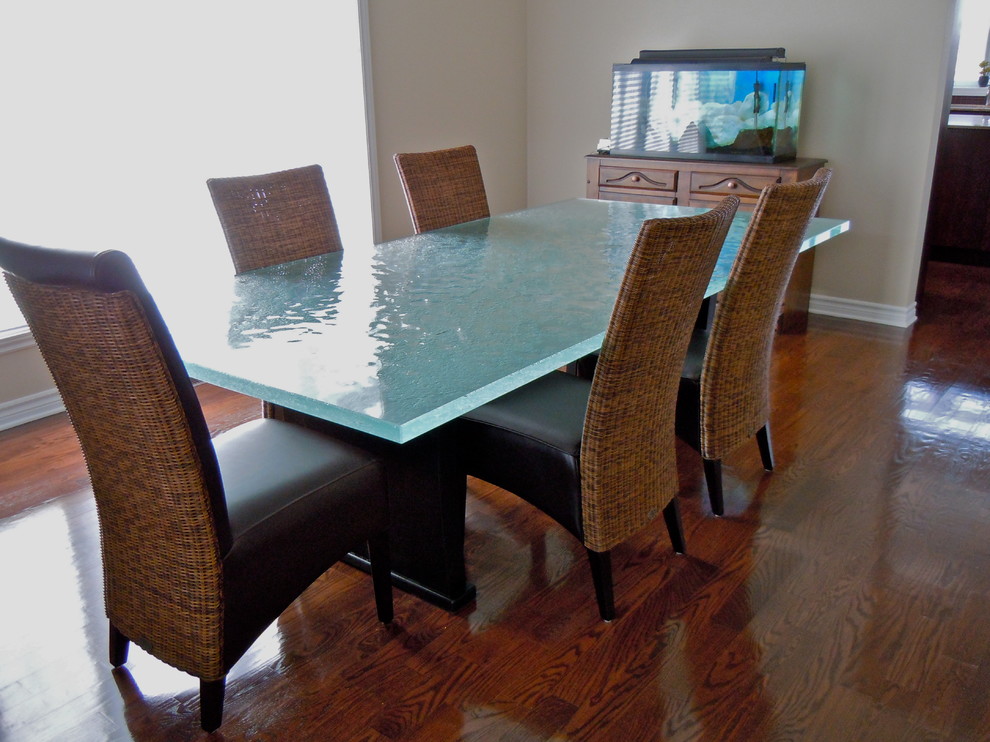 столы для переговорных, столовых