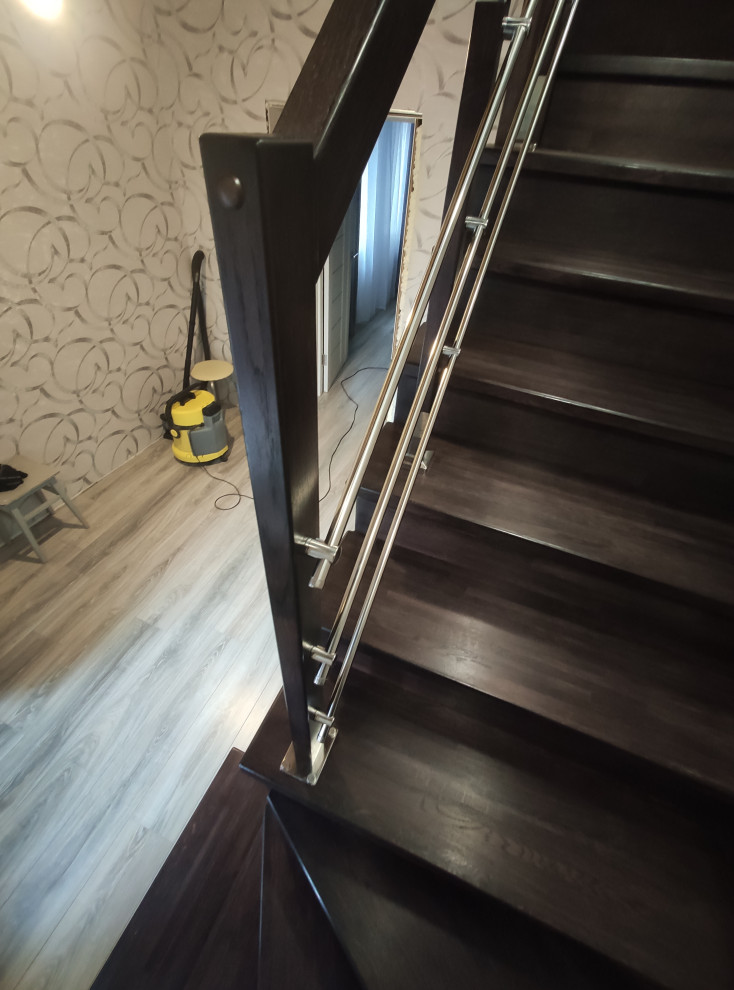 Обшивка металлического каркаса дубом, Графское