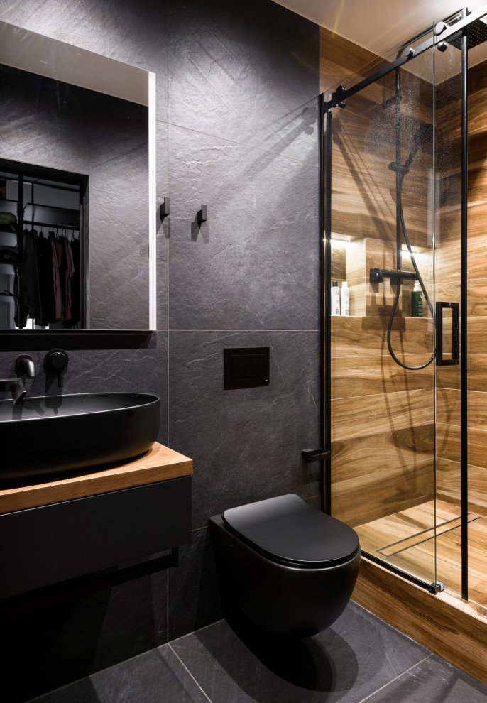 Трехкомнатная квартира с санузлом при спальне