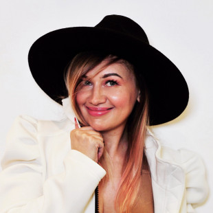 Катя Степанова