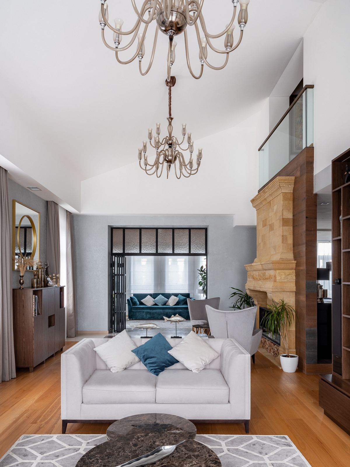 До и после: Преображение гостиной в загородном доме