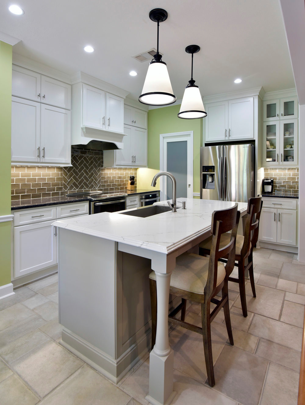 Обложка проекта: Столешница из искусственного камня