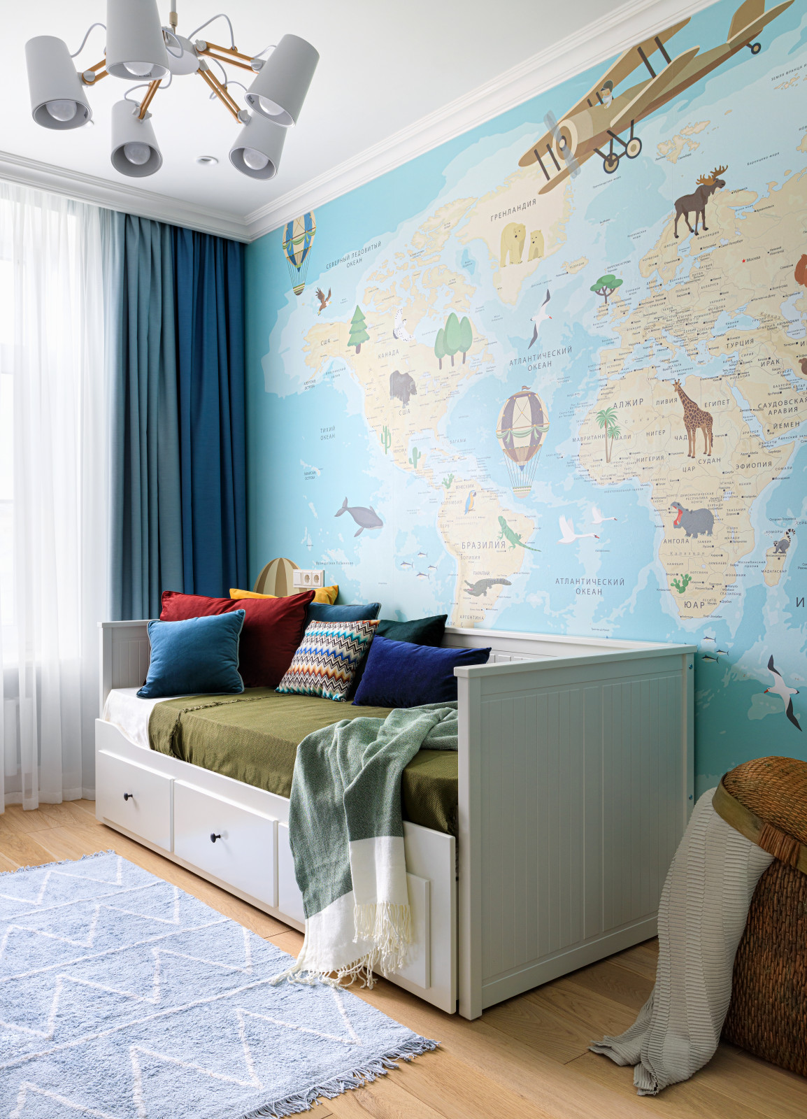 Тверская 4-х комнатная 100м