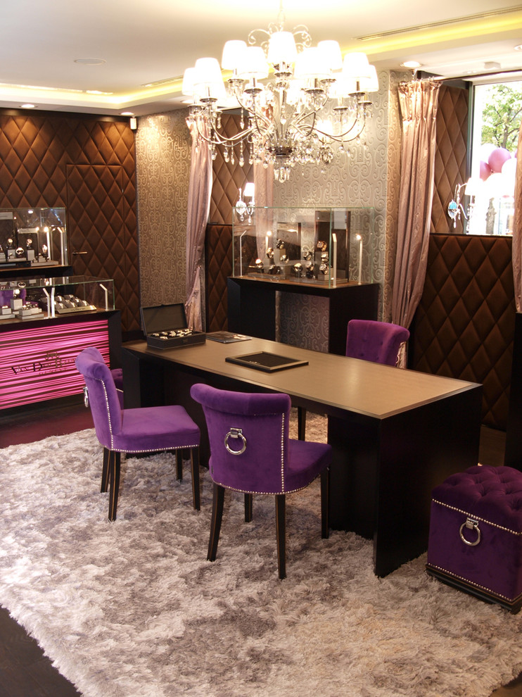 Бутик Van Der Bauwede