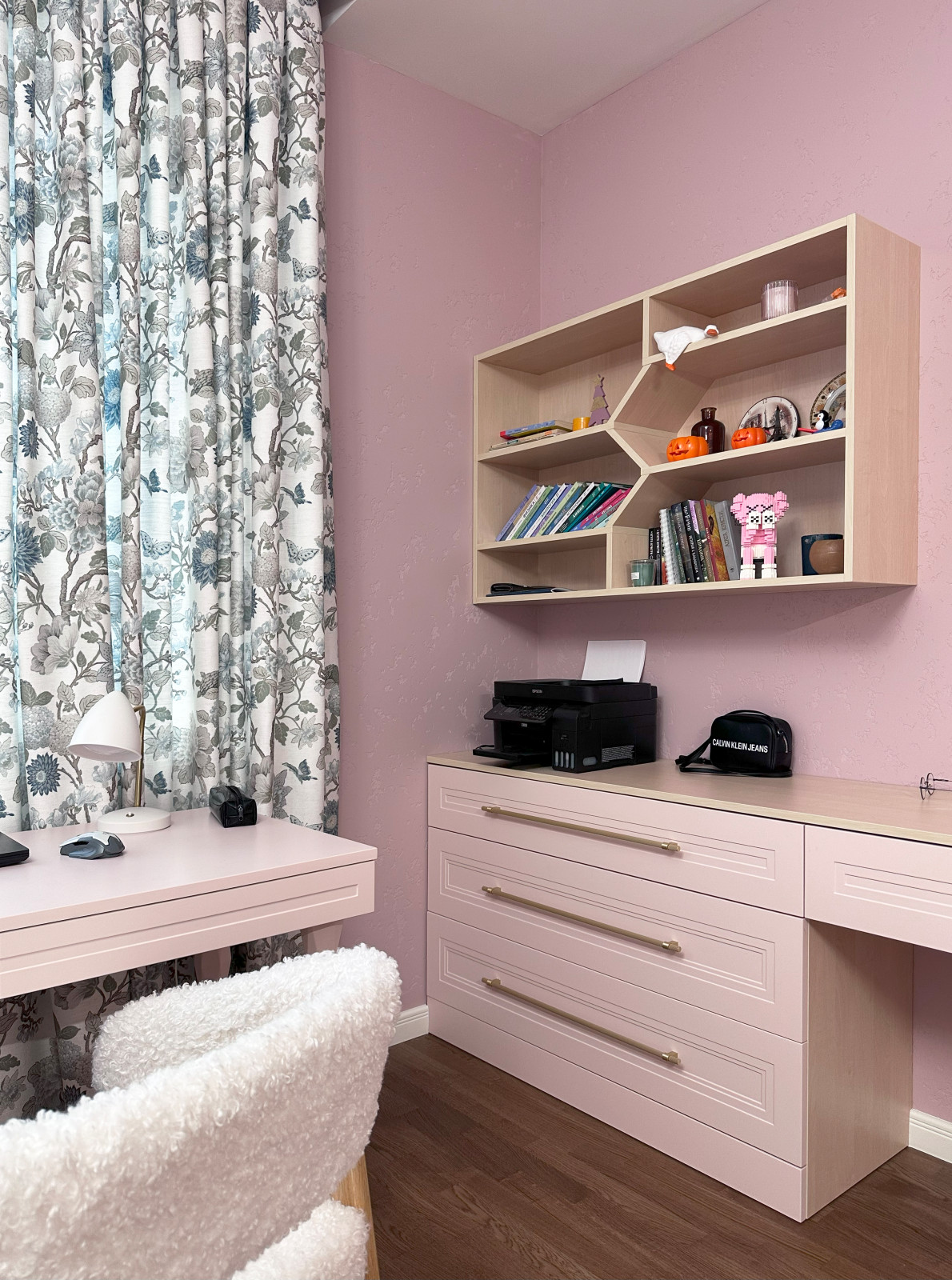 Комната для девочки подростка