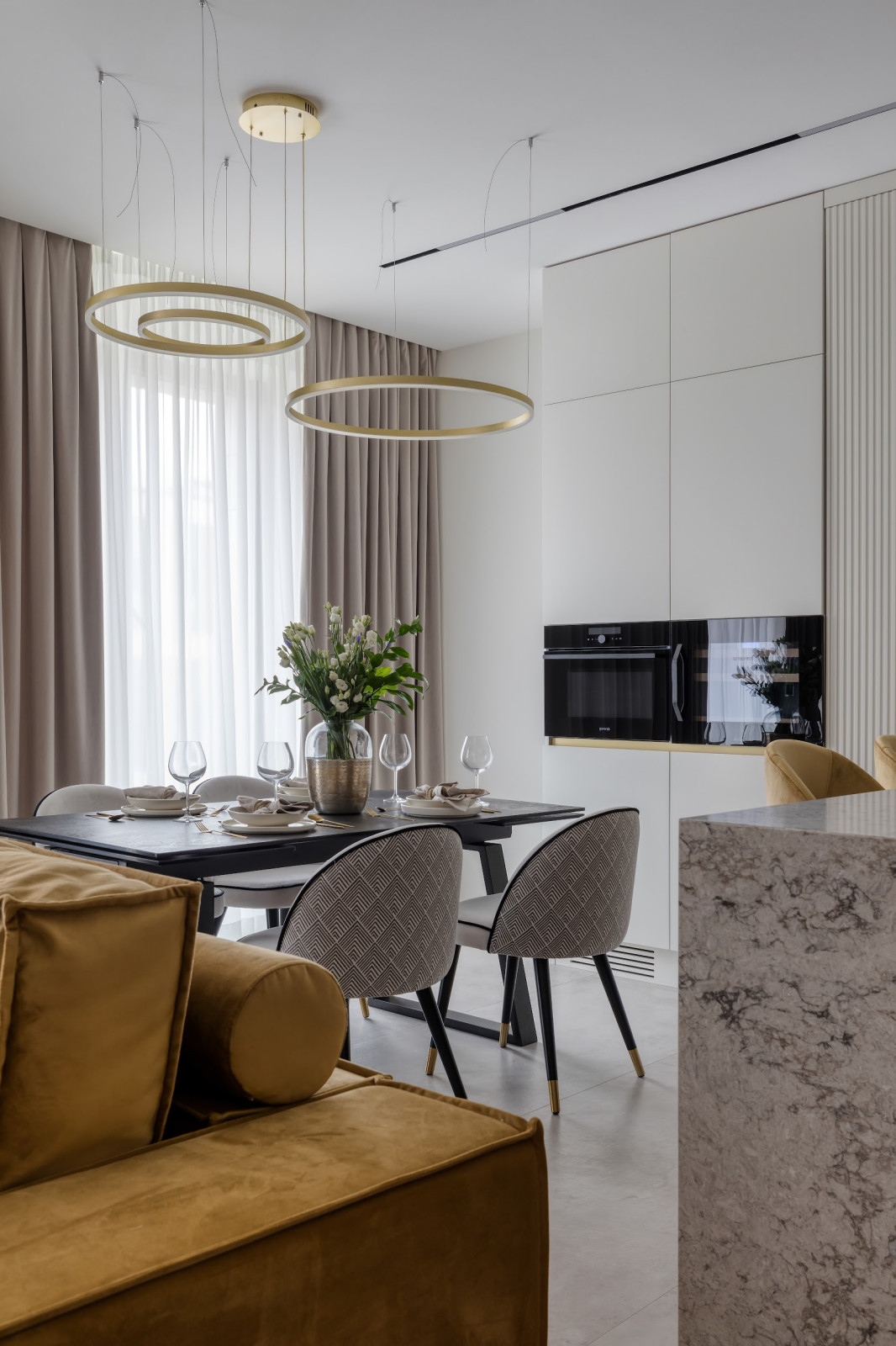 Яркий проект Марины Донковцевой