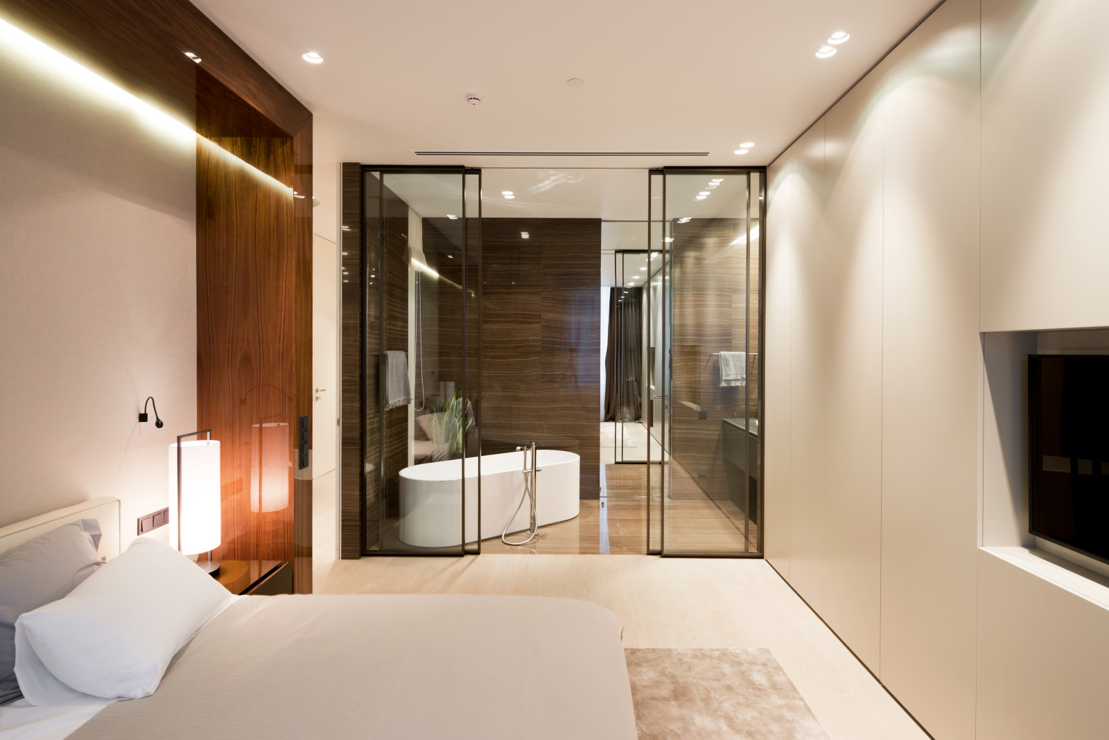 ИНТЕРЬЕР КВАРТИРЫ НА МОСФИЛЬМОВСКОЙ