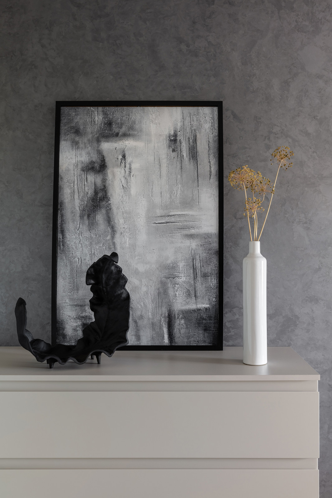 Обложка проекта: Контрастный минимализм