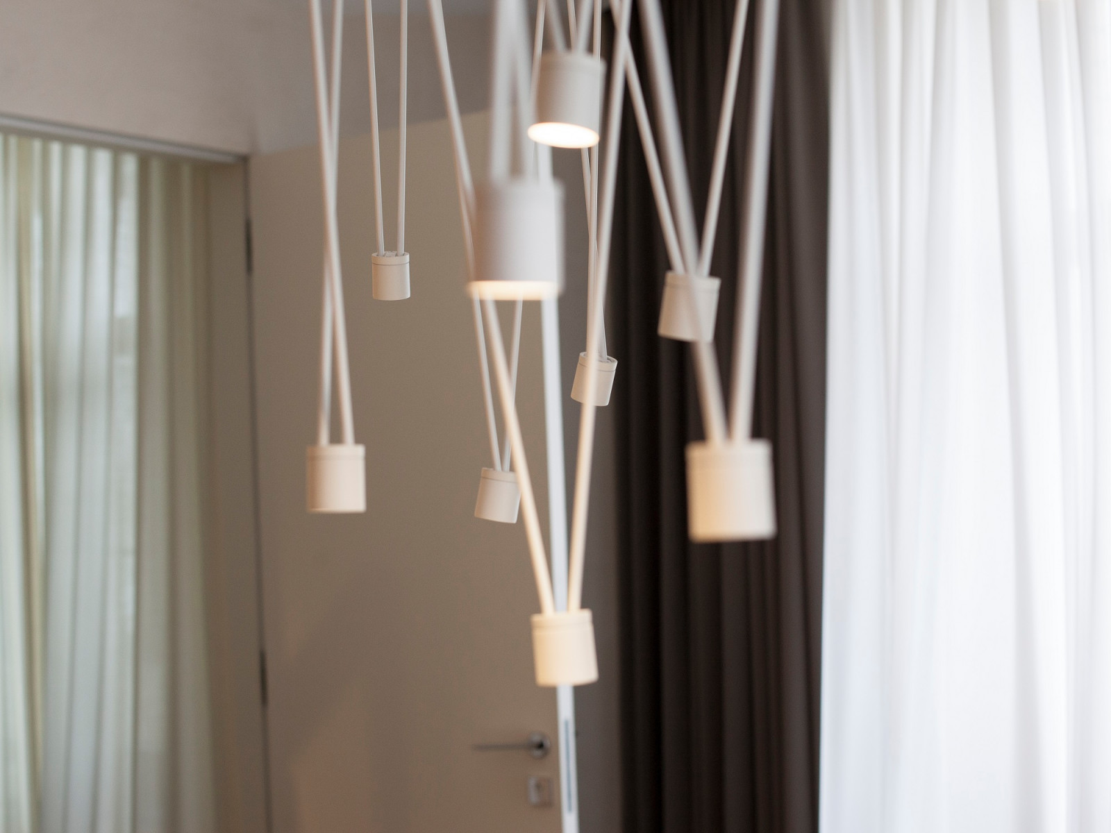 Пространственные эксперименты в минималистическом стиле