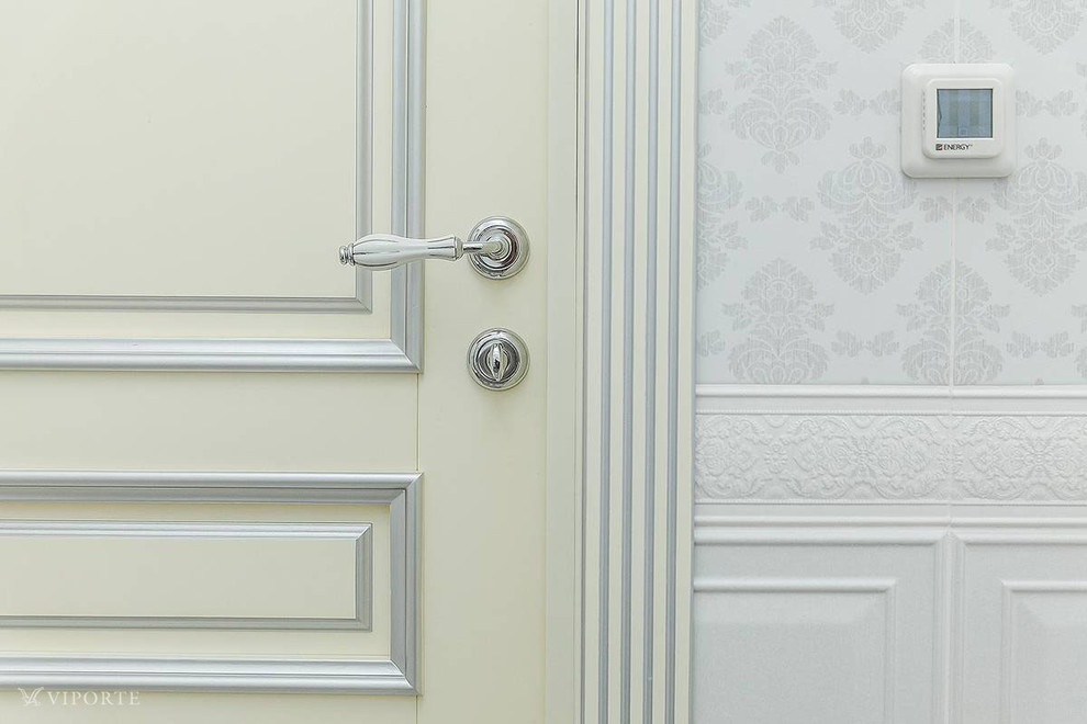 Дверь из массива бука Рим в интерьере "В тауповых тонах"