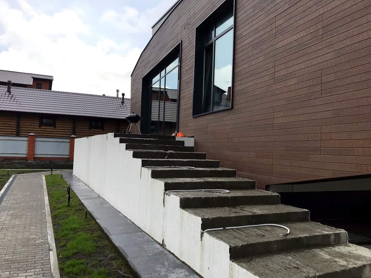 Дом у озера (Цимлянское)